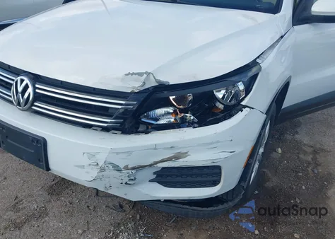 2017 Volkswagen Tiguan 2.0T/2.0T S из США, поврежденный, VIN WVGAV7AX7HK026715
